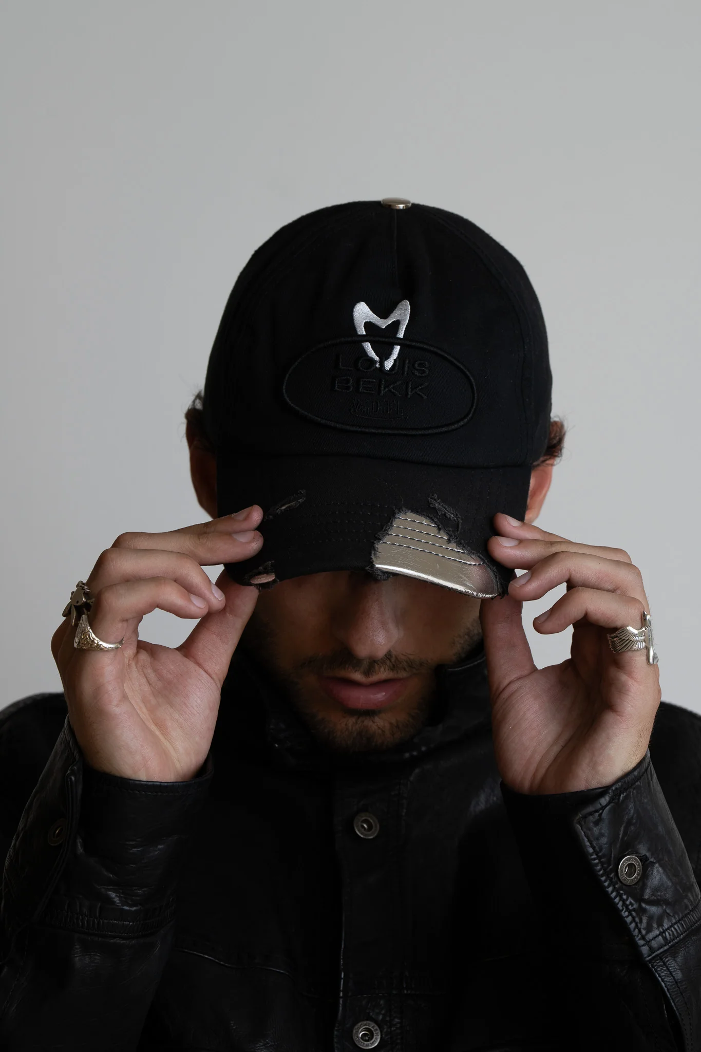 LOUIS BEKK X VON DUTCH LOVES (BLACKOUT) - Image 2