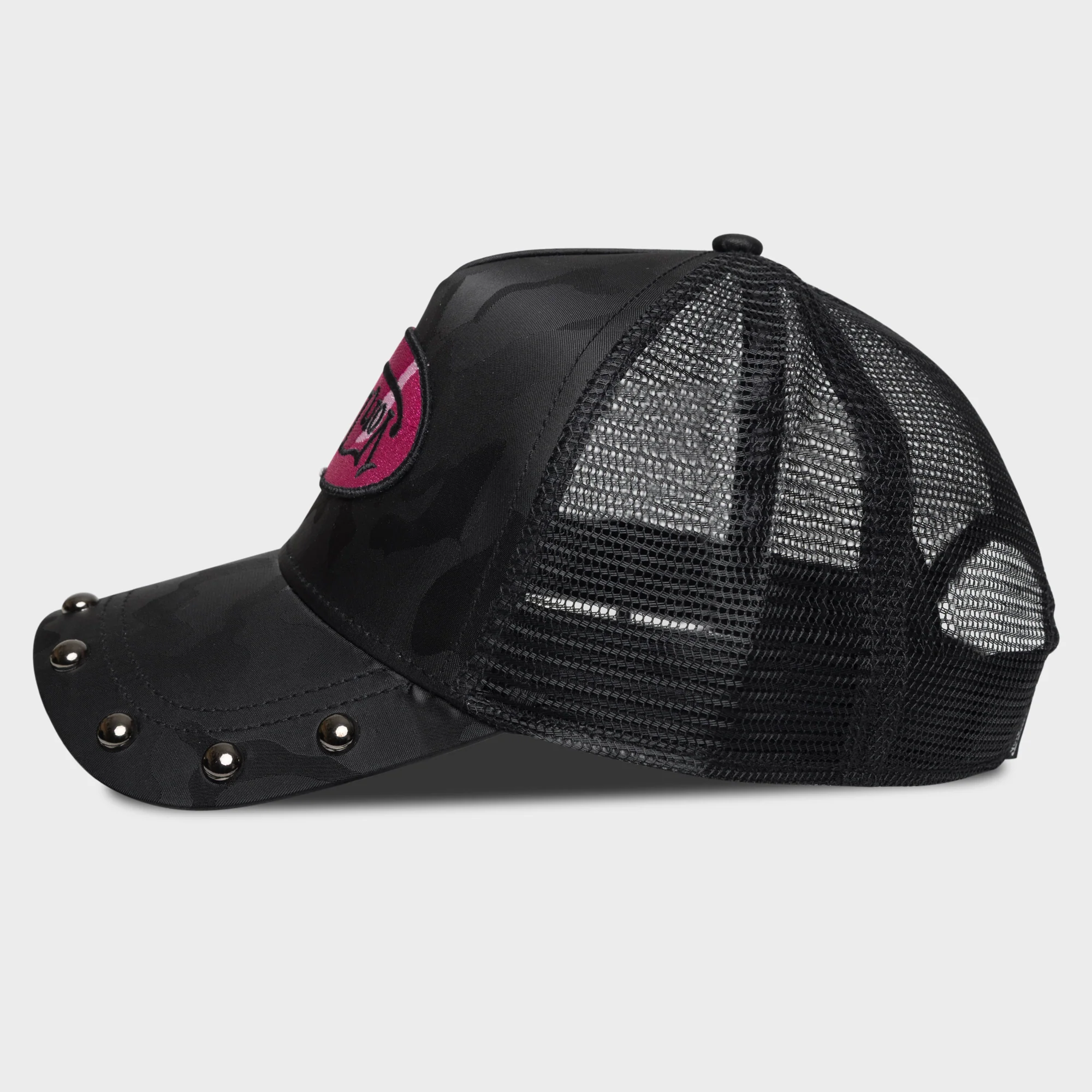 UPSIDE DOWN LOGO STUDDED TRUCKER - Image 3