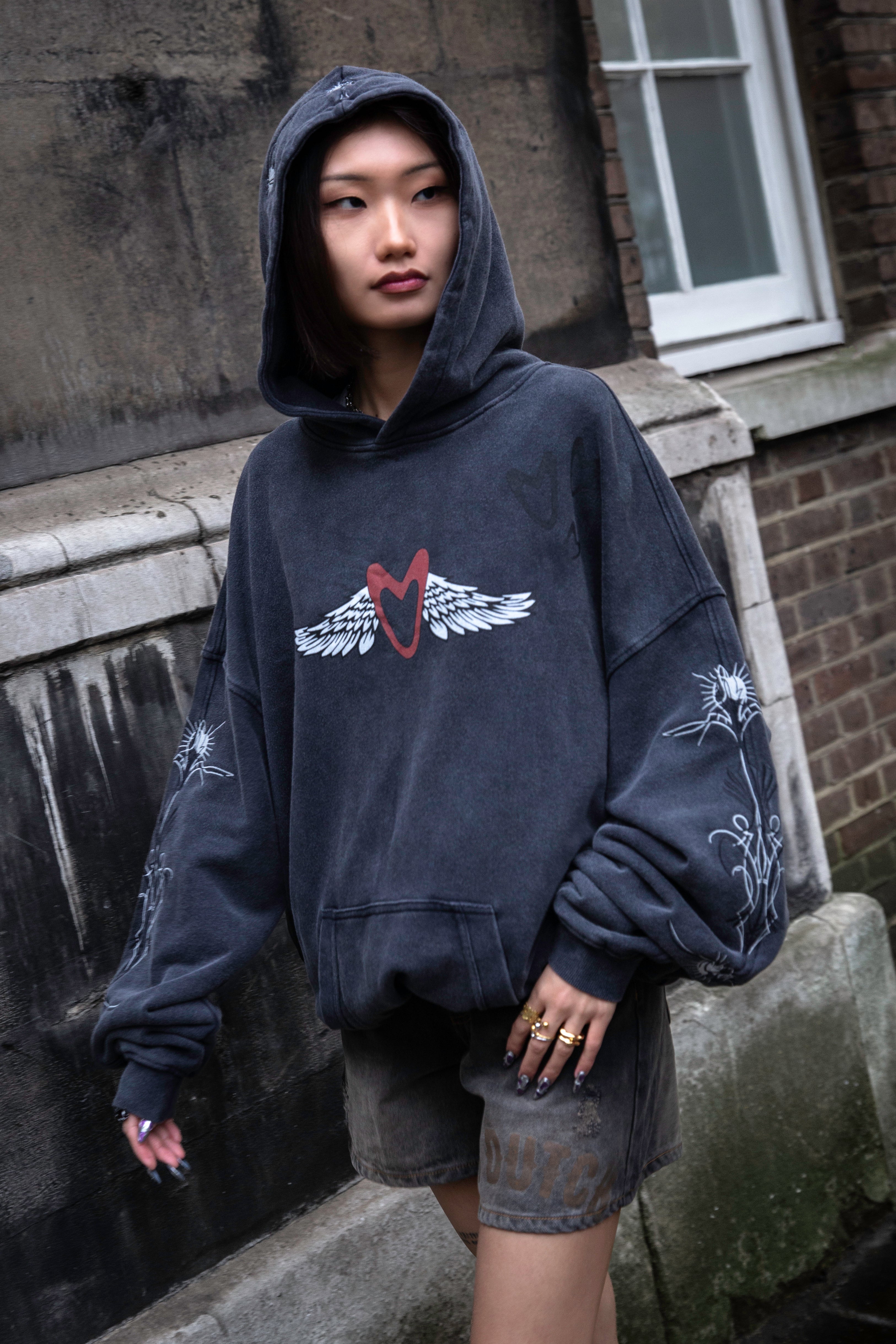 VINTAGE WASH WINGED HOODIE - Image 17