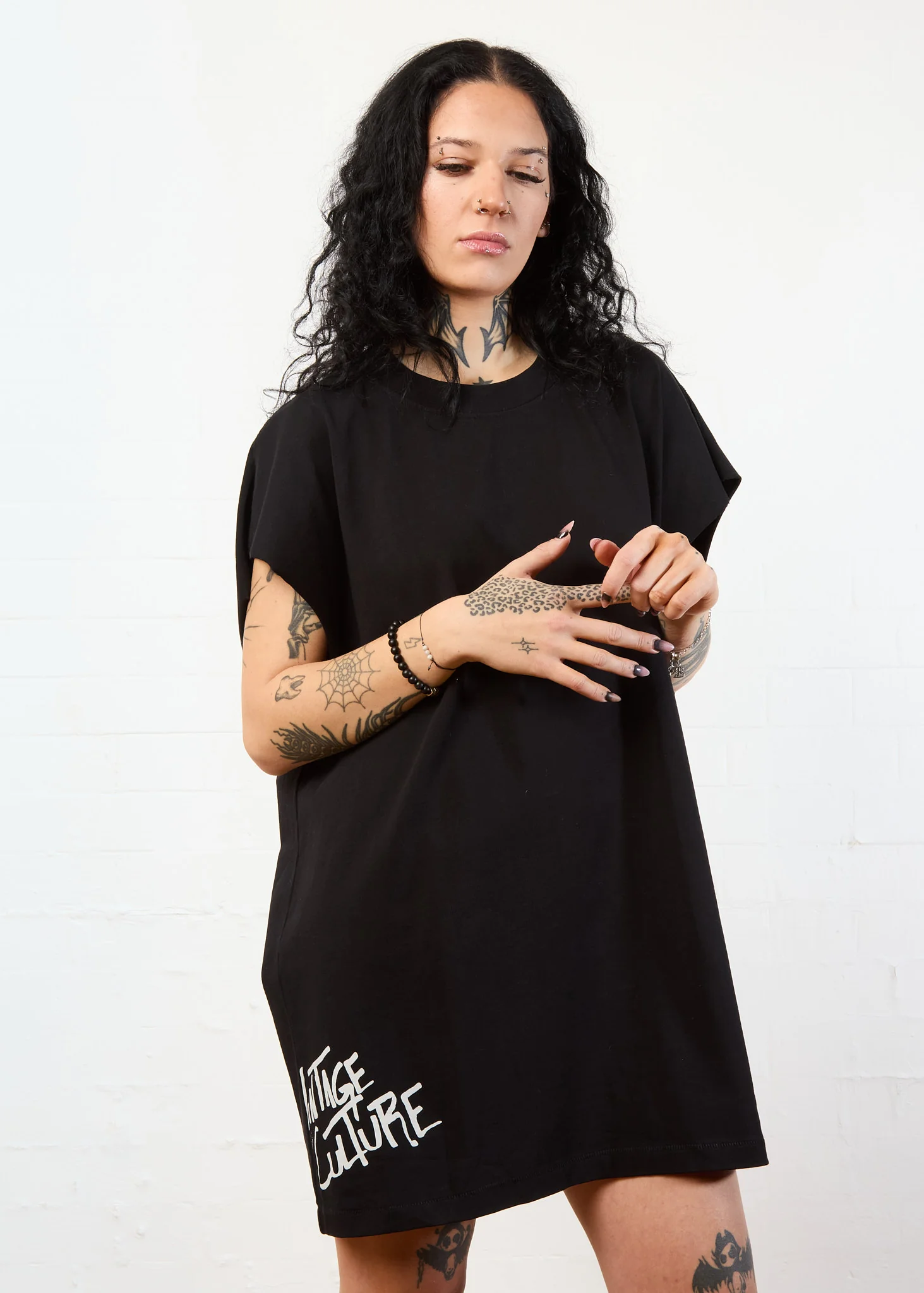 VINTAGE CULTURE X VON DUTCH LOVES MUSCLE T-SHIRT (BLACK) - Image 6